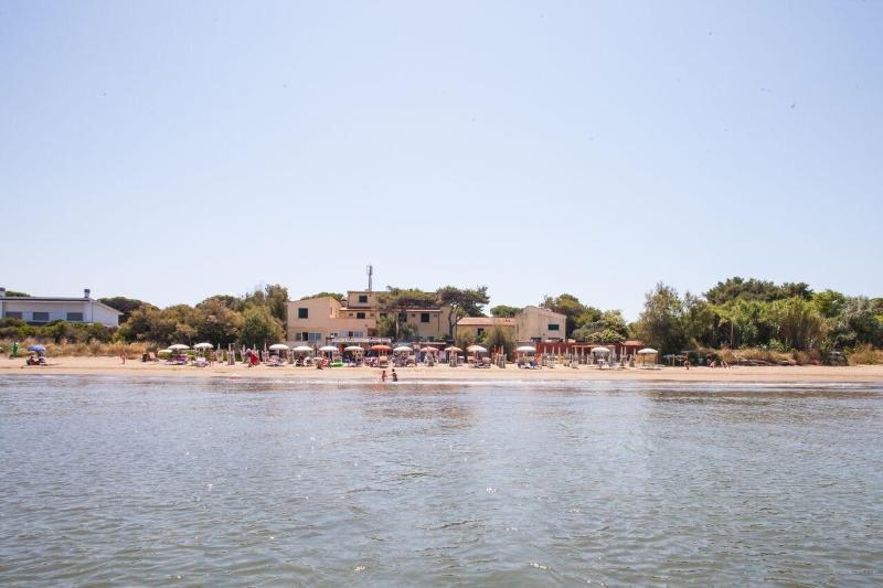 Hotel Villa Ambra Orbetello Eksteriør billede